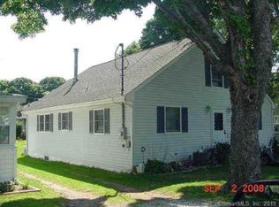 52 Old Sea Ln, Old Saybrook, CT 06475