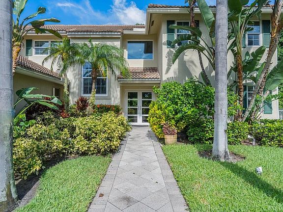 4th image of 2973 Sabalwood Court