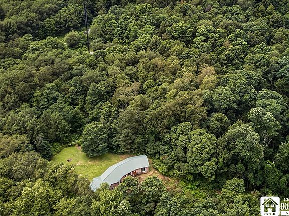 4th image of 7883 Thayer Rd