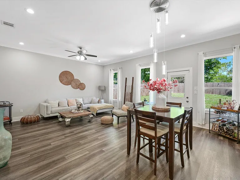 4520 Garrison St — Photo 7