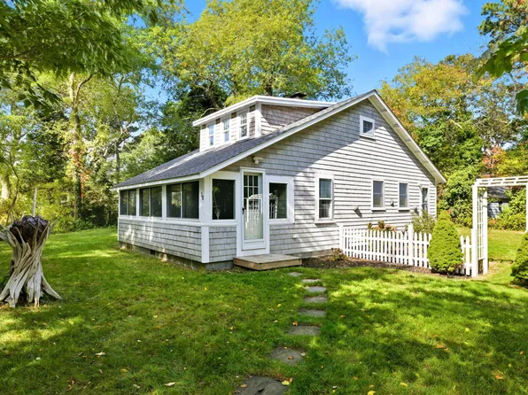 38 N Dennis Road, South Yarmouth, MA 02664