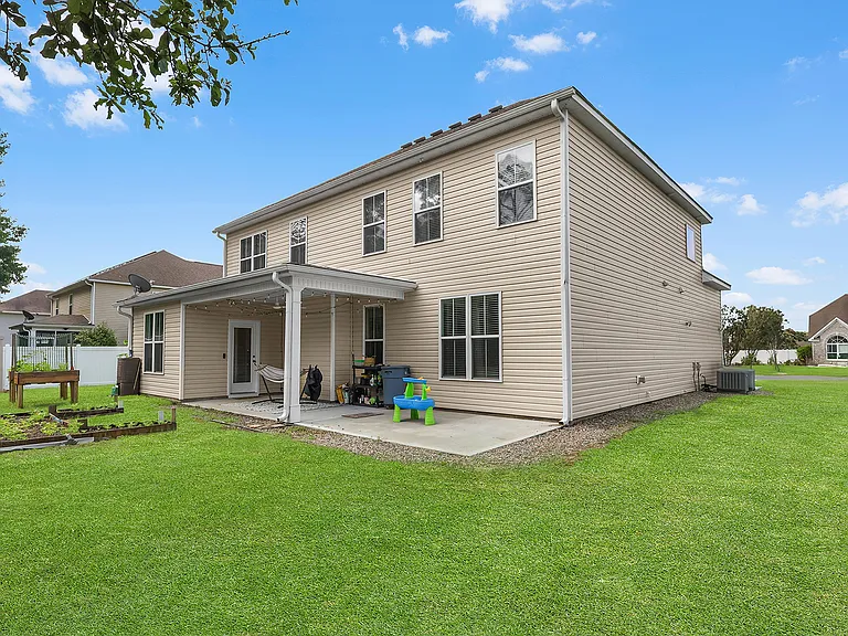 113 Greystone Dr — Photo 49