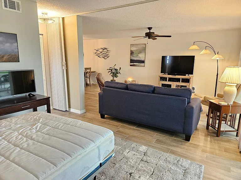 435 Cerromar Ln #329 — Photo 31