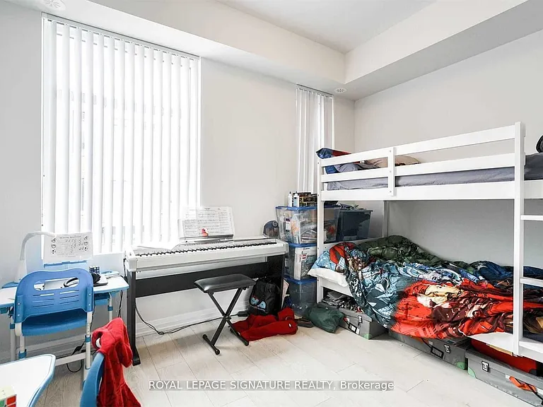 1010 Portage Pkwy #Townhouse 12 — Photo 7
