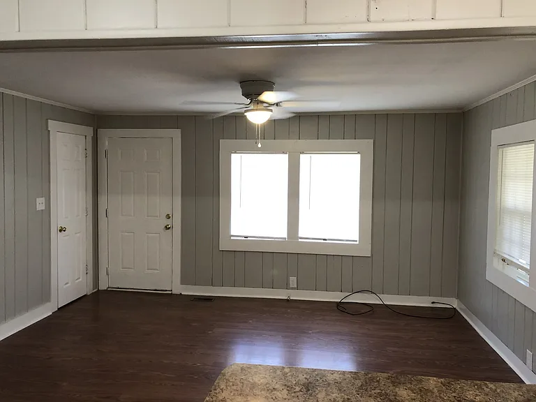 303 Bridge Ave — Photo 6