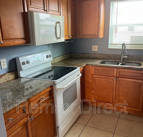 2675 Lakehaven Rd — Photo 13