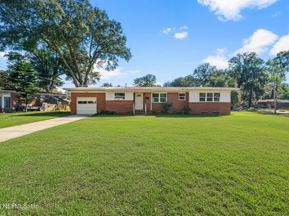 8308 MANAVISTA Street, Jacksonville, FL 32211