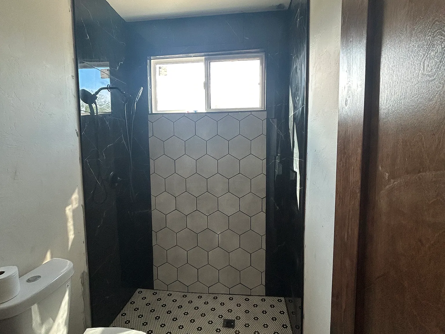 2 bed, 1.5 bath, 1050 sqft, $2,000 — Photo 3