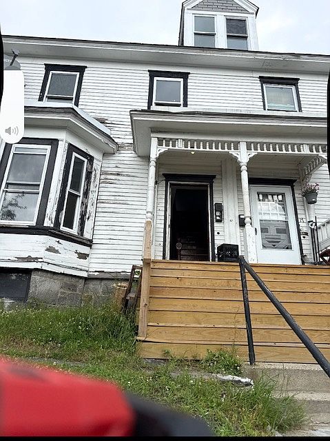 1st image of 19 Wachusett St #19
