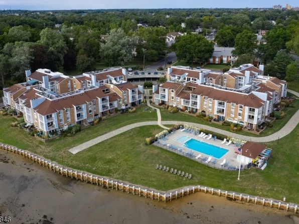 107 RIVERVIEW AVE-138A #138A, Neptune City Boro, NJ 07753
