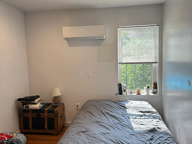 39 Vinton St #1 — Photo 9