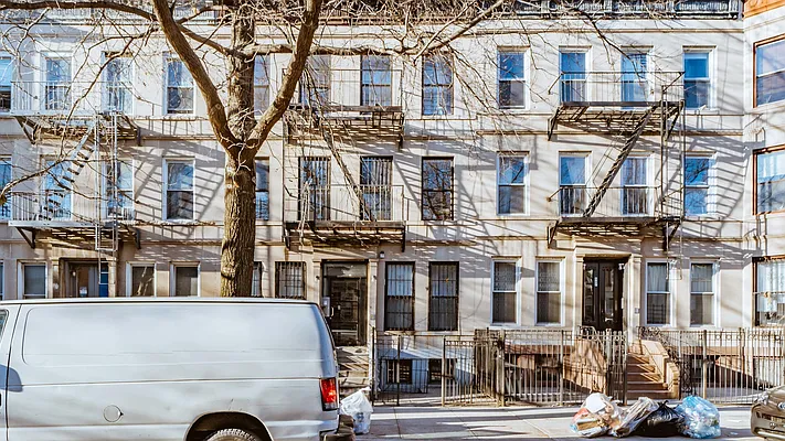 Rented by Nooklyn NYC LLC | media 14