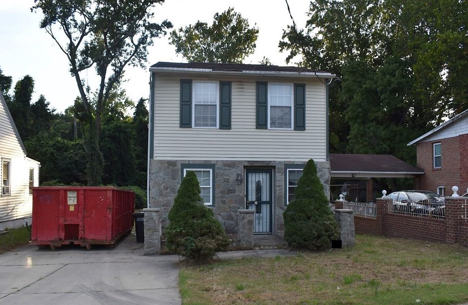 1st image of 308 Cedarleaf Ave