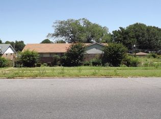 532 W Mitchell Rd, Memphis, TN 38109