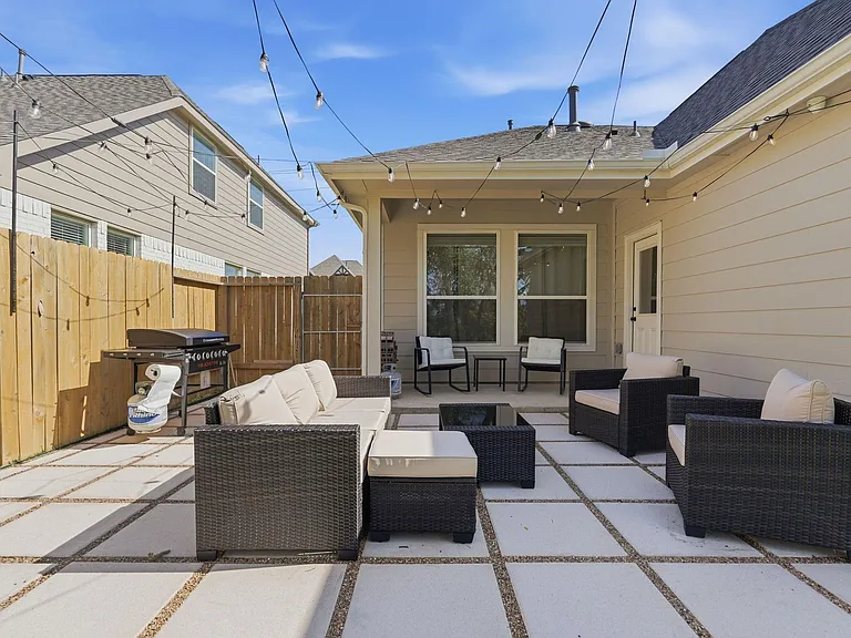 12087 Noble Heart Dr — Photo 15