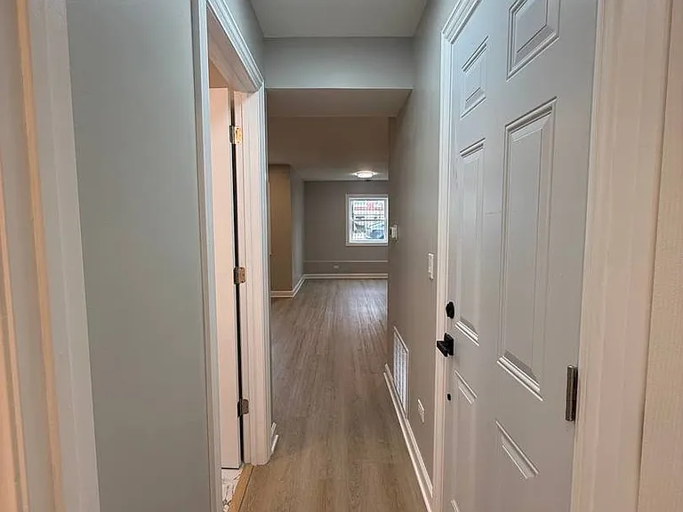 3247 W Thomas St #GF — Photo 8