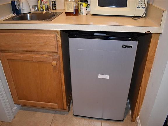 4th image of 9121 Sand Shot Way Unit B