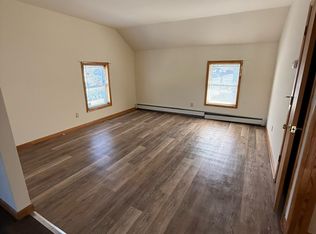 54 S Broad St #A, Bangor, PA 18013