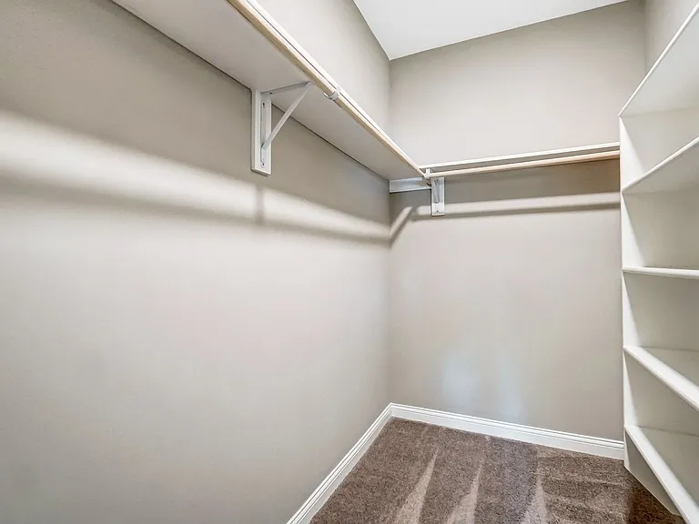 Premier Flats — Photo 7