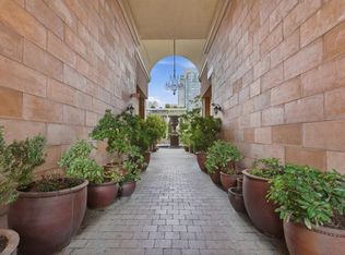 1280 Richards St #1102, Vancouver, BC