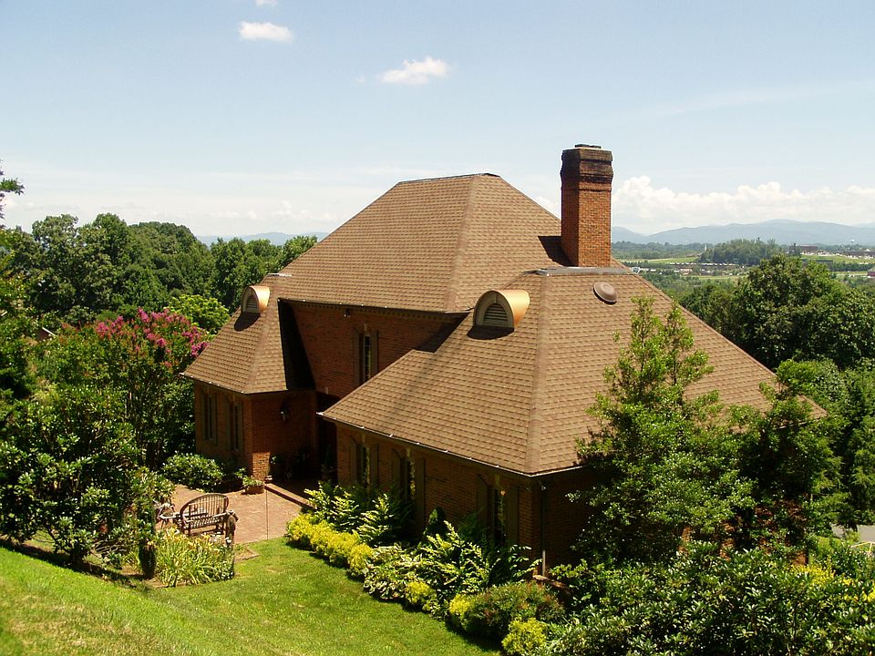 1st image of 2101 Millbrook Dr
