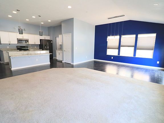 4th image of 10628 Bali Ct