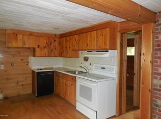 3812 River Rd, Equinunk, PA 18417