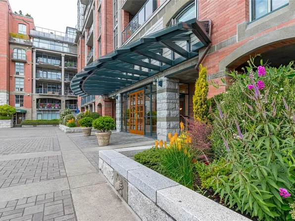 21 Dallas Rd #323, Victoria, BC V8V 4Z9