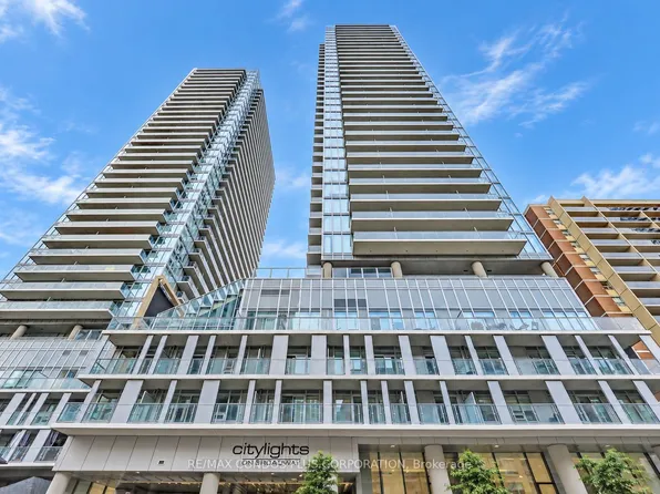 195 Redpath Ave #3508, Toronto, ON M4P 0E4