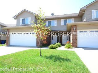 933 SE 10th Ln, Grimes, IA 50111