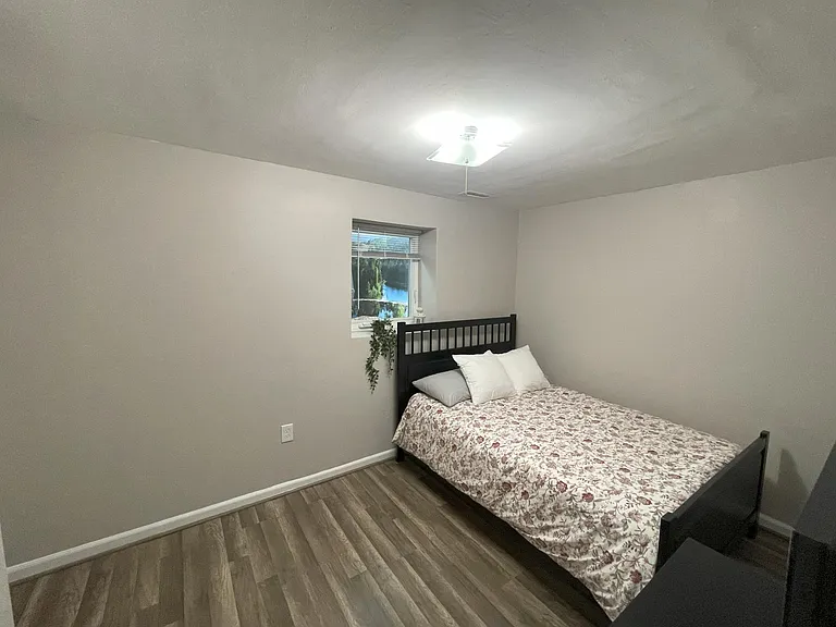 9059 Centerway Rd #BASEMENT — Photo 6