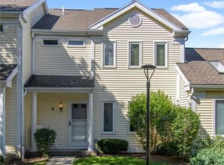 6 Dewitt Clinton Ln, Rochester, NY 14606