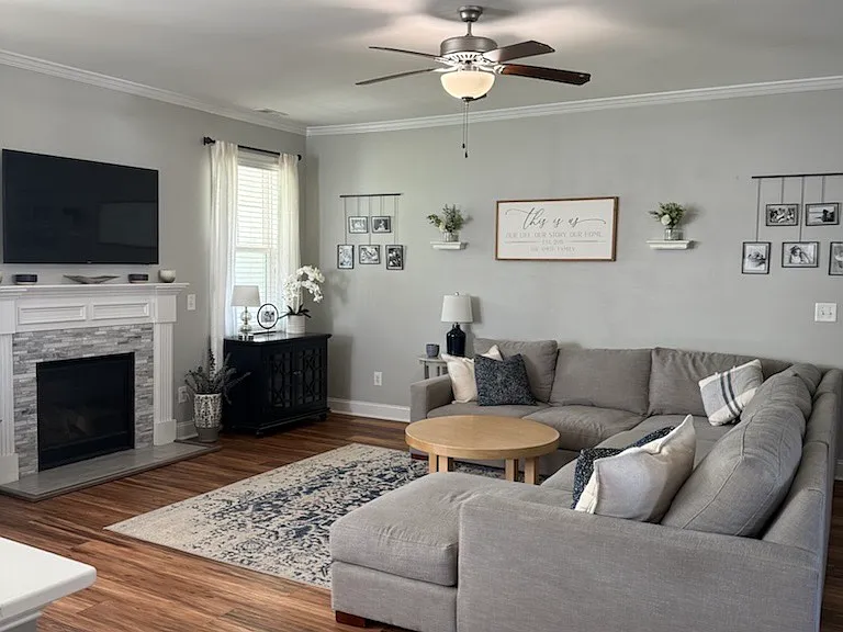 1444 Eastbourne Dr — Photo 8