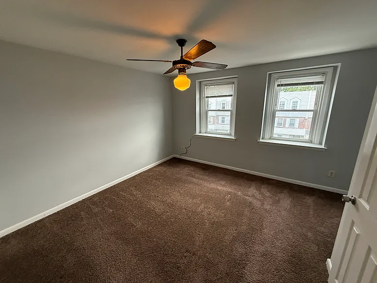 71 Suburban Ln — Photo 12