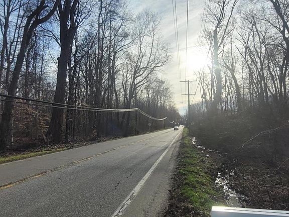 2nd image of Mayo Rd