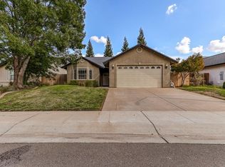4755 Lofty Oak Dr, Redding, CA 96002