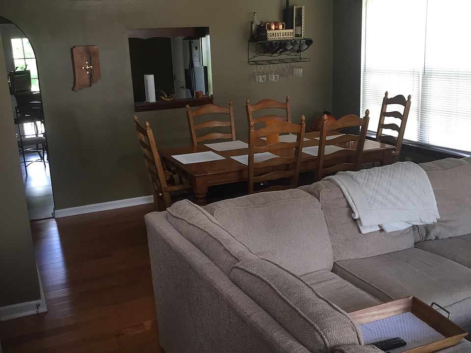 1st image of 3120 N River Shore Pl