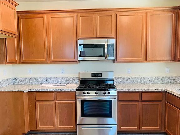 3rd image of 4330 Ocean Ln