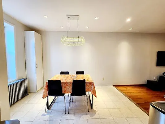 Rented by Brooklyn Property Group LLC | media 27