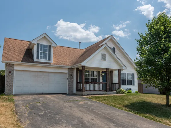 847 Fieldcrest Dr, Byron, IL 61010