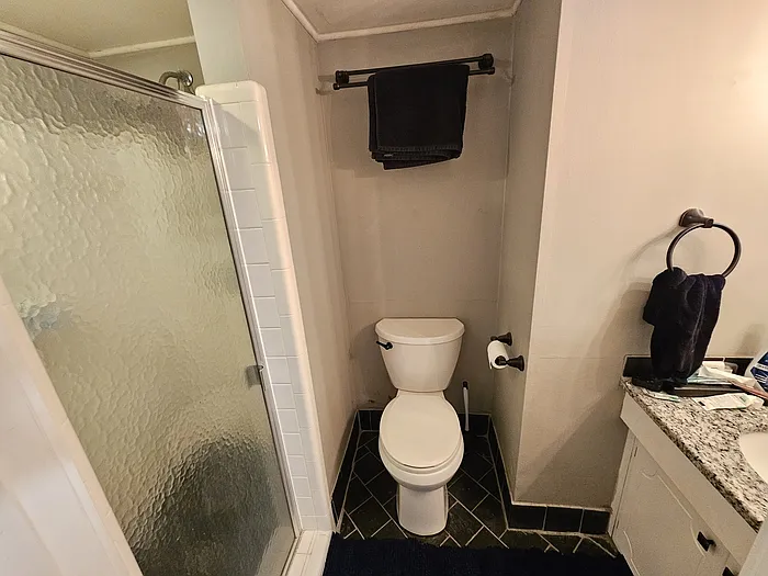 246 Shoreline Dr #1 — Photo 18