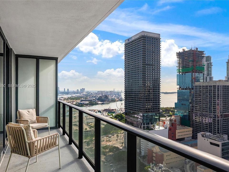 1st image of 159 NE 6th St #2608