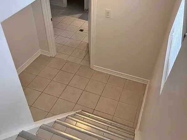 77 Highland Park Blvd, Markham, ON L3T 1B6