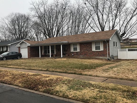 3rd image of 2423 Pontchartrain Dr