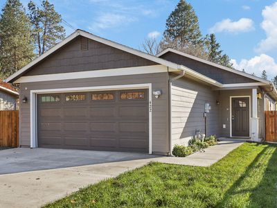 422 E 4th St, Deer Park, WA, 99006