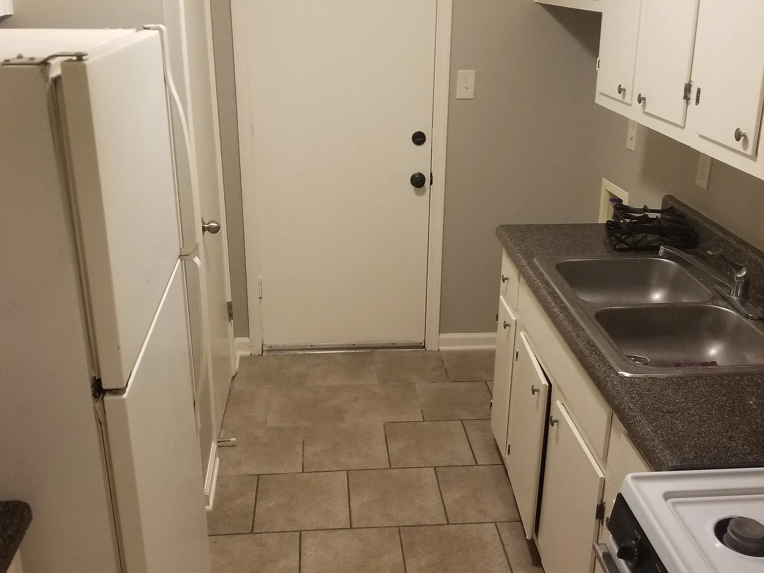 1335-1337 Halcomb ln- Frayser Duplex — Photo 2