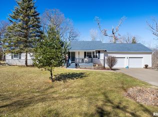 279 Blackhawk Dr, Hopewell, IL 61565