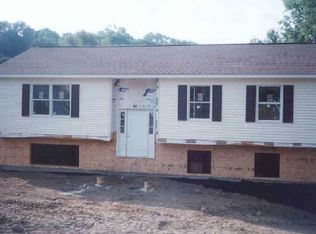 22 Woodbridge Ave, Ansonia, CT 06401