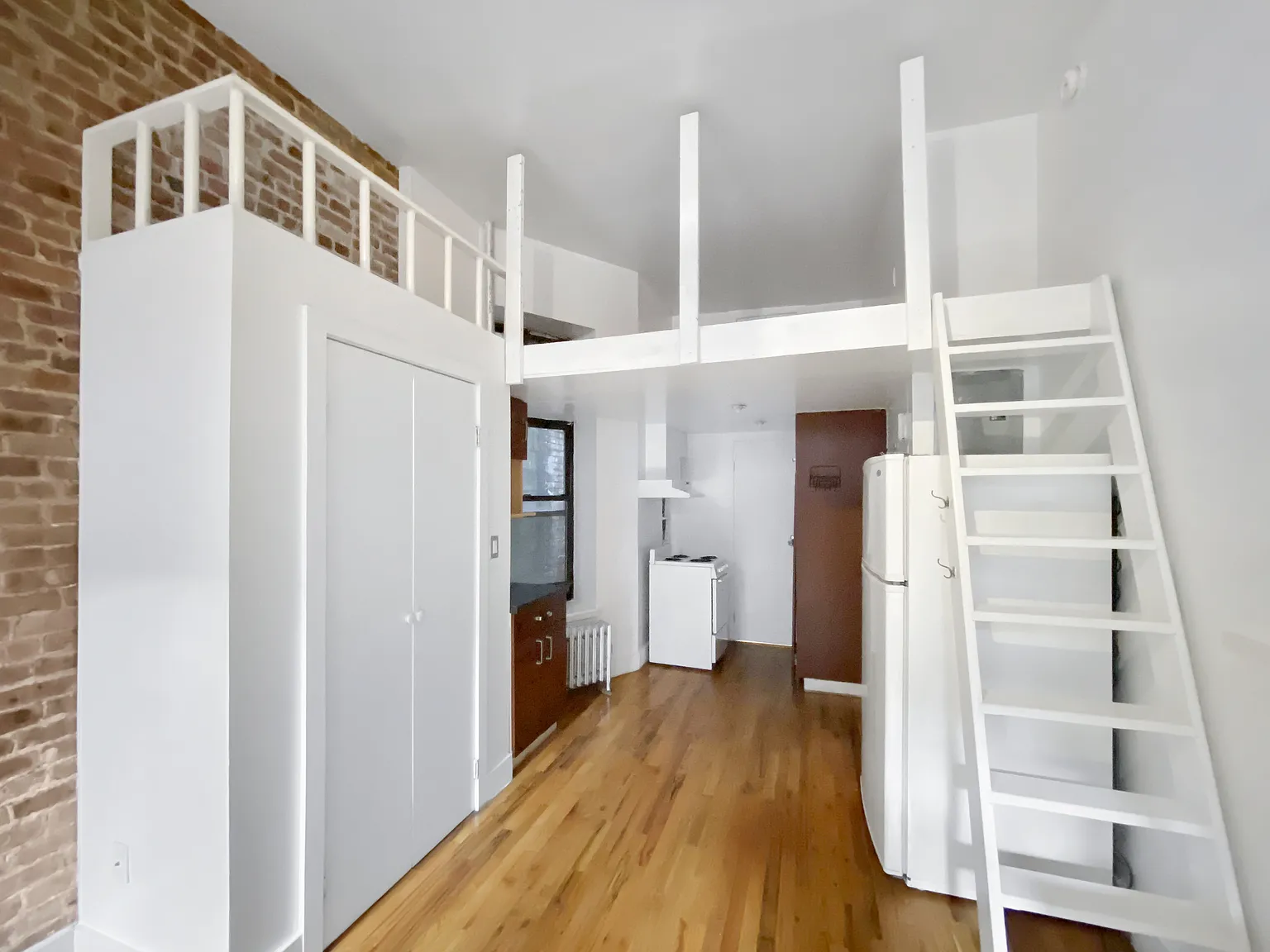 1726 Amsterdam Avenue — Photo 3