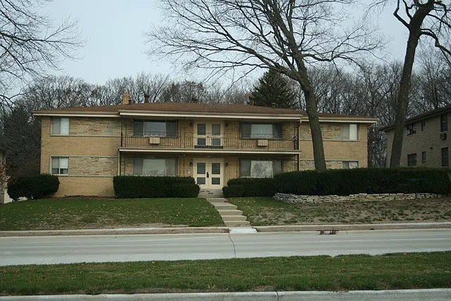 2 bed, 975 sqft, $950 — Photo 1